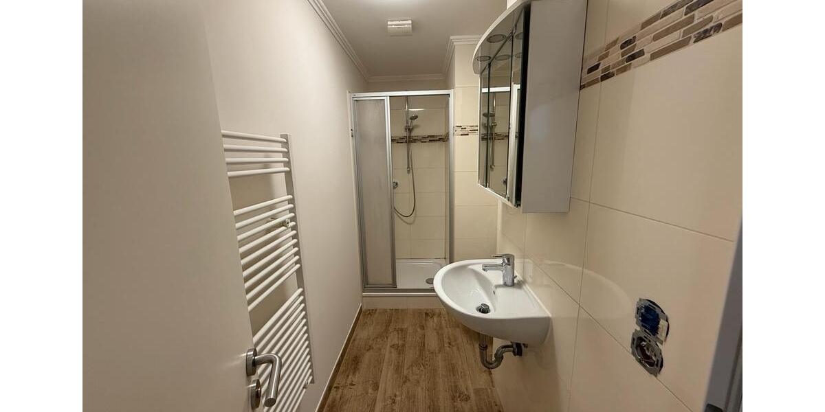 Wohnen auf Zeit Lübeck Sankt Lorenz Nord - 1 Zimmer, 12 m&sup2;, 500&euro; | Angebot:26337137
