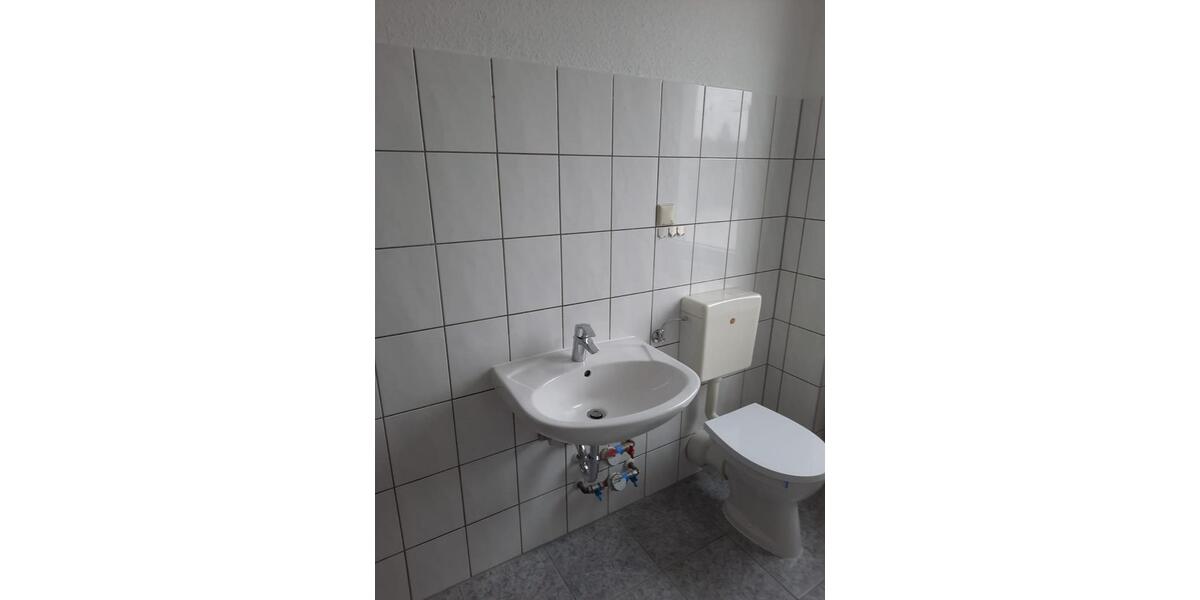 Etagenwohnung Genthin - 2 Zimmer, 54 m&sup2;, 324&euro; | Angebot:24849068