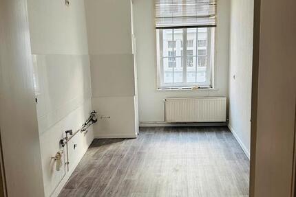 schöne Altbau-Wohnung zu vermieten zimmer