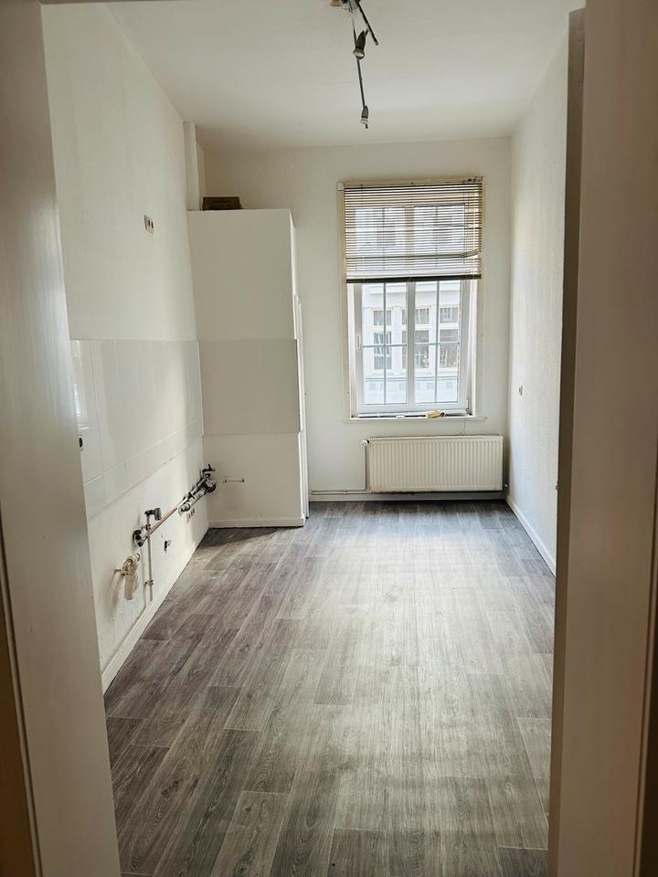 schöne Altbau-Wohnung zu vermieten zimmer