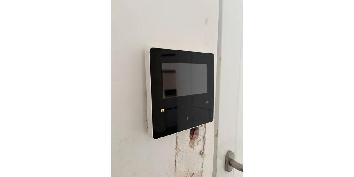 Terrassenwohnung Bad Wildbad - 4 Zimmer, 110 m&sup2;, 1.200&euro; | Angebot:26026670