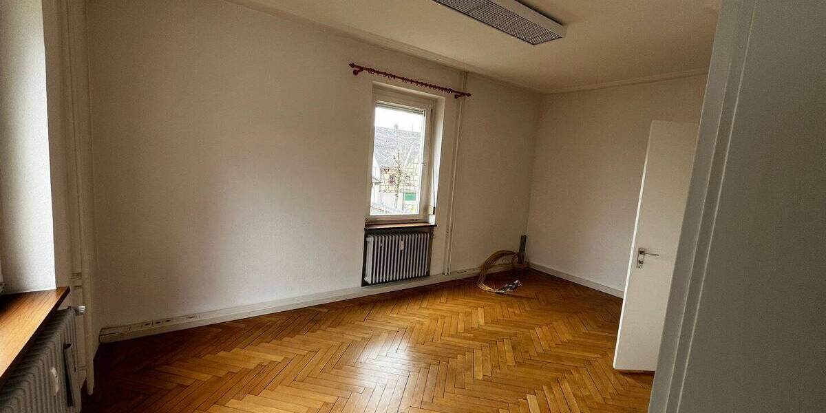 Etagenwohnung Sankt Georgen im Schwarzwald Stadtgebiet - 4 Zimmer, 100 m&sup2;, 800&euro; | Angebot:20808412