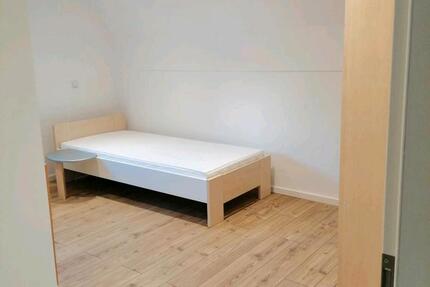 Monteurezimmer ab 25 € – frisch renoviert in Harburg (86655) 5 zimmer