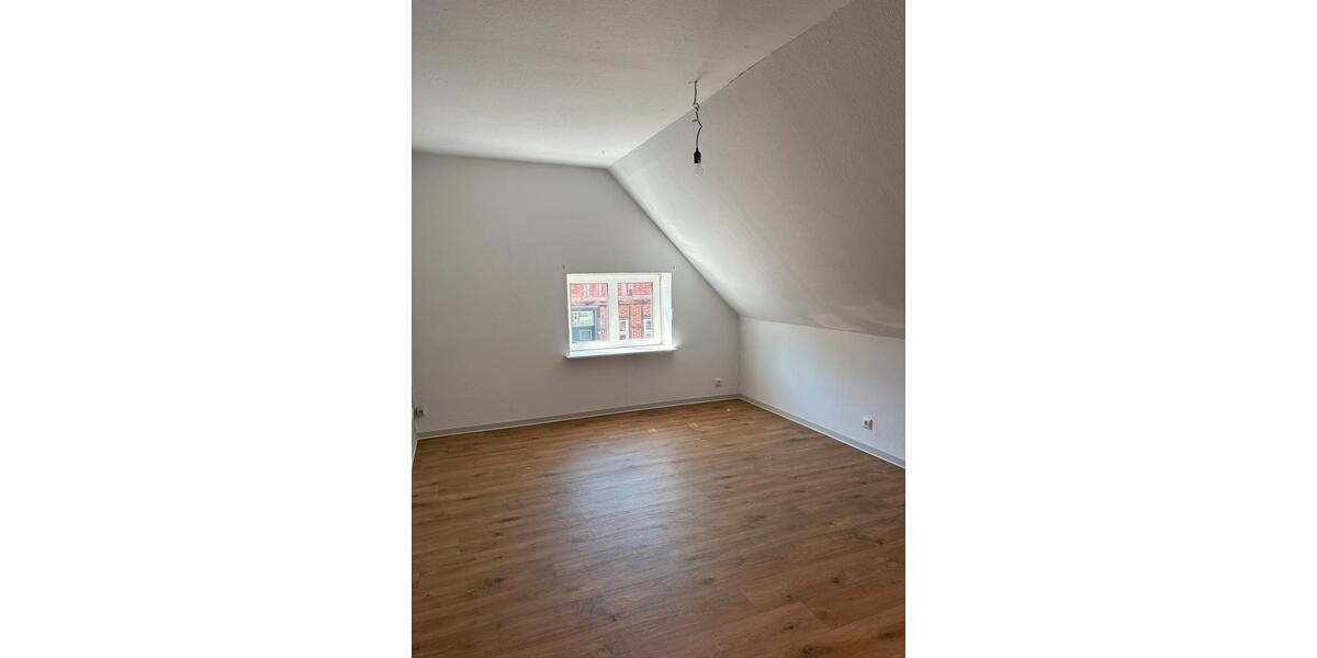Dachgeschoßwohnung Bleckede - 2.5 Zimmer, 56 m&sup2;, 532&euro; | Angebot:26266237