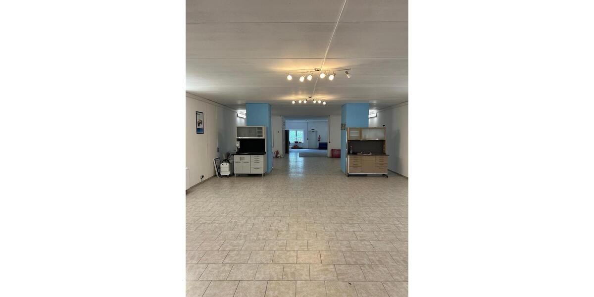 Gewerbeobjekt Wesseling - 1.800&euro; | Angebot:26120425