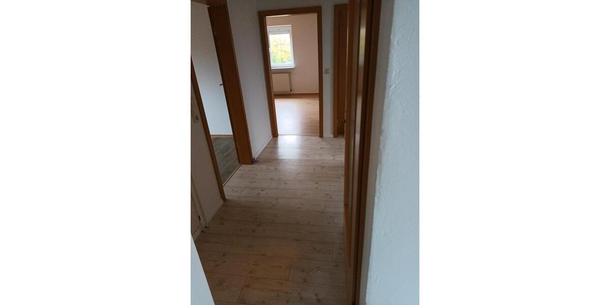 Etagenwohnung Upgant-Schott Schott - 3 Zimmer, 80 m&sup2;, 595&euro; | Angebot:24838988