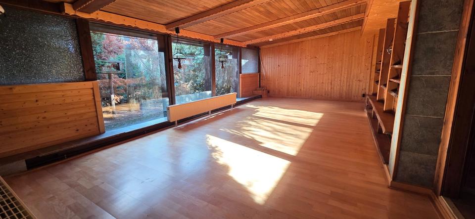 Villa Berlin Spandau - 2 Zimmer, 140 m&sup2;, 2.000&euro; | Angebot:26392302