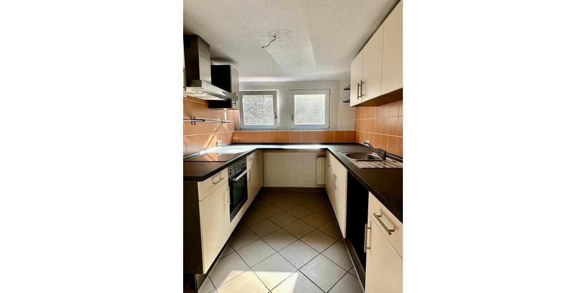Dachgeschoßwohnung Bad Dürkheim - 5 Zimmer, 100 m&sup2;, 950&euro; | Angebot:26638273
