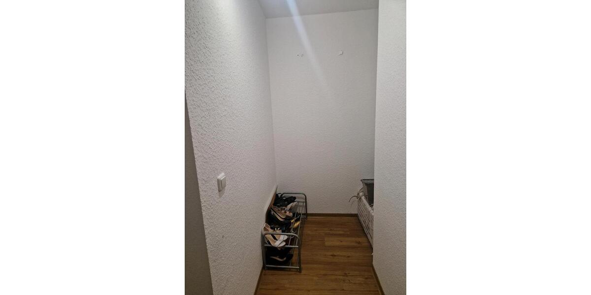 Wohnen auf Zeit Darmstadt - 2 Zimmer, 60 m&sup2;, 1.100&euro; | Angebot:26495167