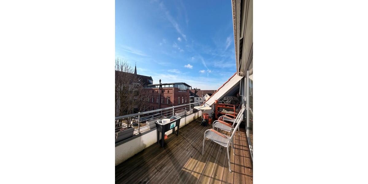 Dachgeschoßwohnung Gütersloh - 3 Zimmer, 104 m&sup2;, 950&euro; | Angebot:24849014