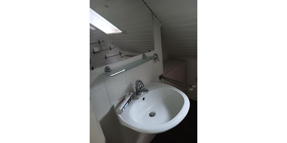 Dachgeschoßwohnung Fernwald - 3 Zimmer, 70 m&sup2;, 650&euro; | Angebot:26548805