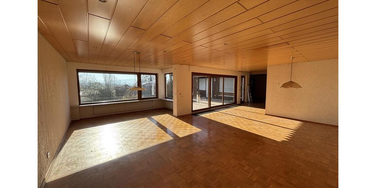 Bungalow Waiblingen Beinstein - 5.5 Zimmer, 156 m&sup2;, 2.050&euro; | Angebot:25097412