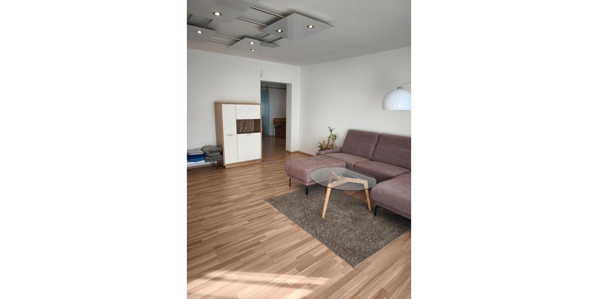 Erdgeschoßwohnung Ravensburg Eschach - 3.5 Zimmer, 82 m&sup2;, 1.200&euro; | Angebot:26557858