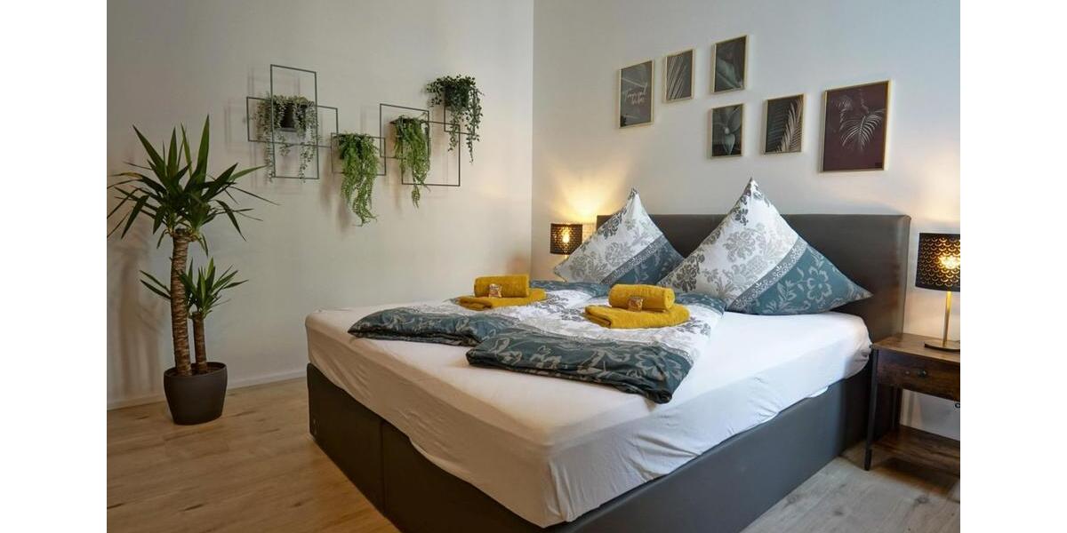 Hochparterre Brandenburg an der Havel - 3 Zimmer, 100 m&sup2;, 1.590&euro; | Angebot:26297568