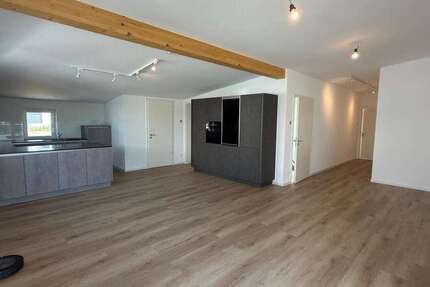 Wohnung Bad Friedrichshall - 3 Zimmer, 121 m&sup2;, 1.440&euro; | Angebot:27056624
