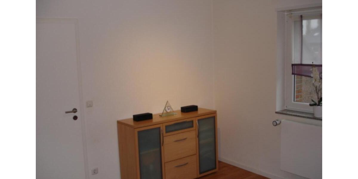 Etagenwohnung Viersen Hülsdonk - 3 Zimmer, 90 m&sup2;, 800&euro; | Angebot:24982483