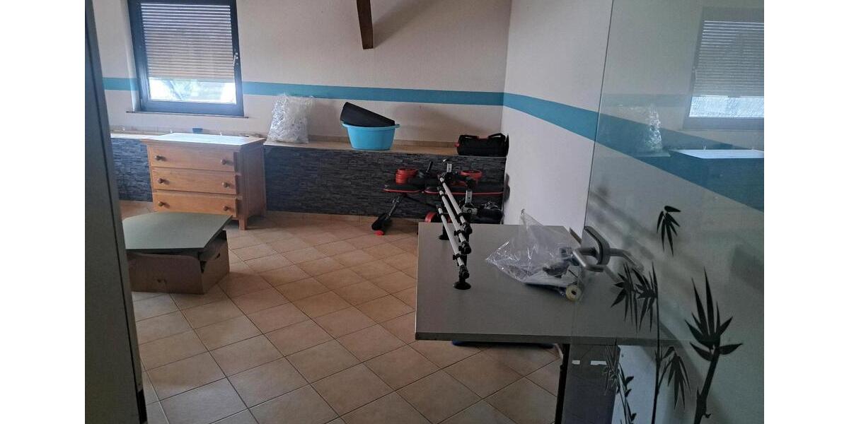 Etagenwohnung Kirchberg (Hunsrück) - 3 Zimmer, 120 m&sup2;, 850&euro; | Angebot:26498509