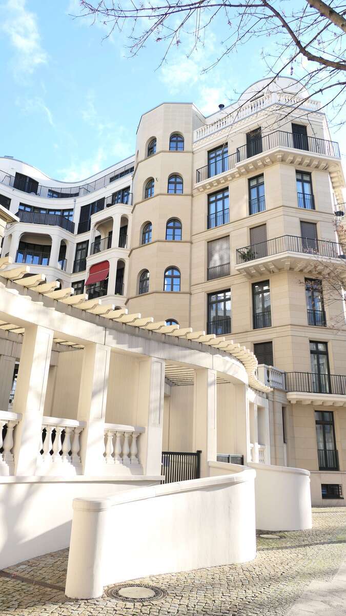Wohnung zum Mieten in Berlin 4.000 € 152.7 m² 4 zimmer