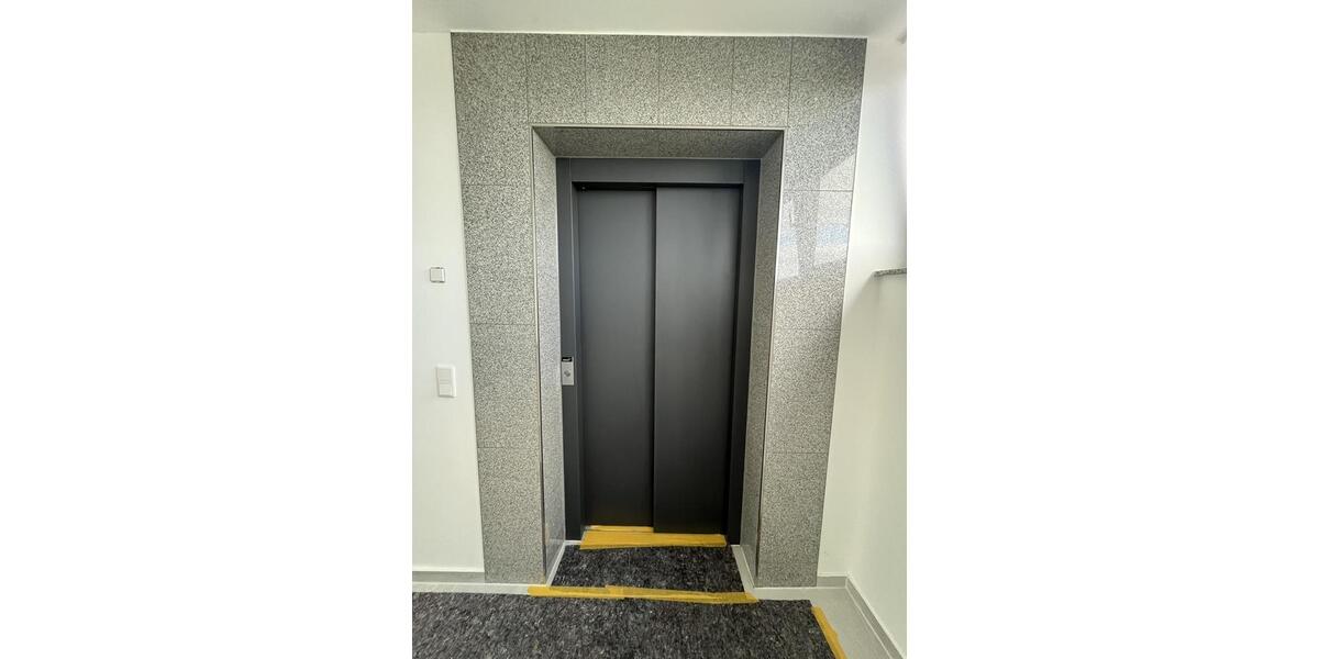 Stilvolle, moderne Penthouse Wohnung mit DachterrassePanoramablick in Melle zu vermieten! 4 zimmer