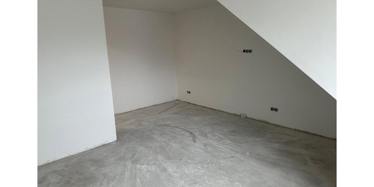 Dachgeschoßwohnung Munster - 3 Zimmer, 87 m&sup2;, 800&euro; | Angebot:26674201