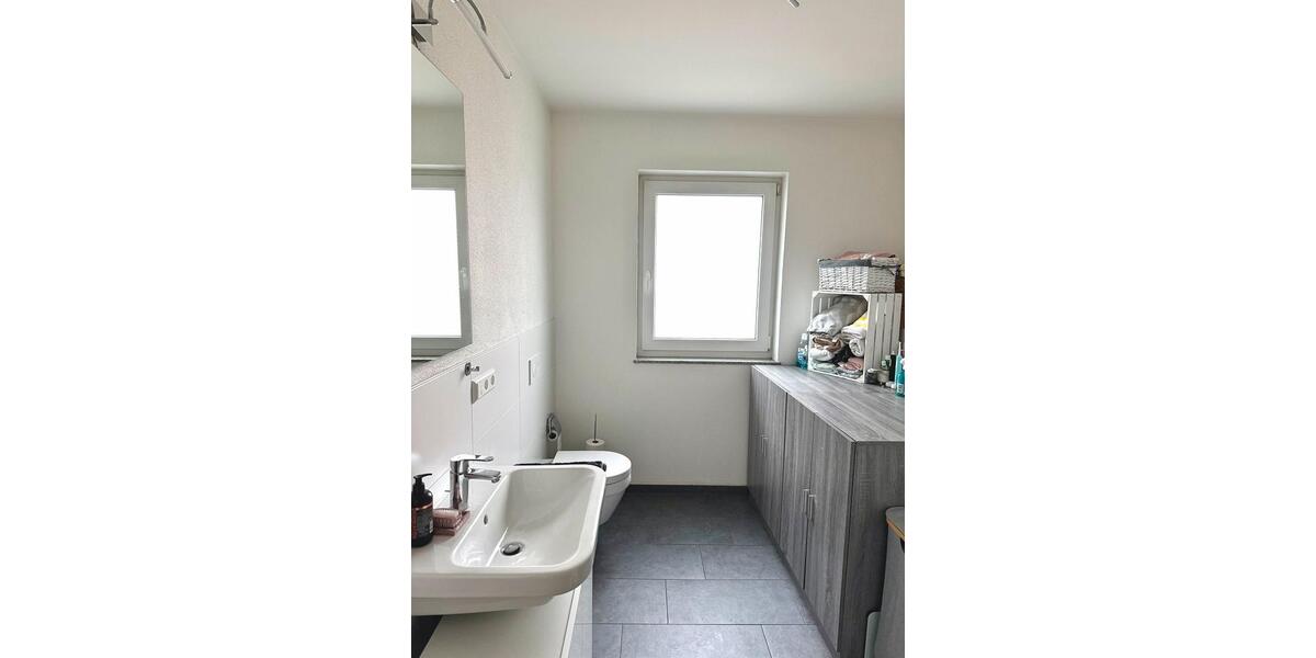 Etagenwohnung Vöhringen - 3 Zimmer, 89 m&sup2;, 1.145&euro; | Angebot:24444276