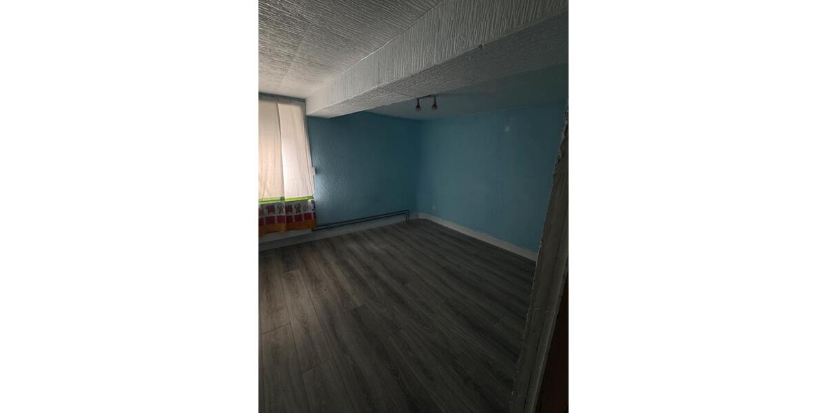 Haus zur Miete in Biskirchen inkl. großer Scheune & Stellplatz 1 zimmer