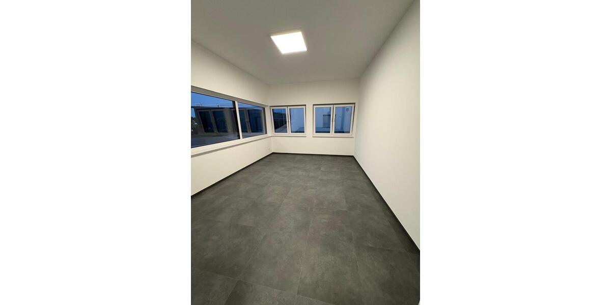 Gewerbeobjekt Bad Lippspringe - 1.200&euro; | Angebot:24846500