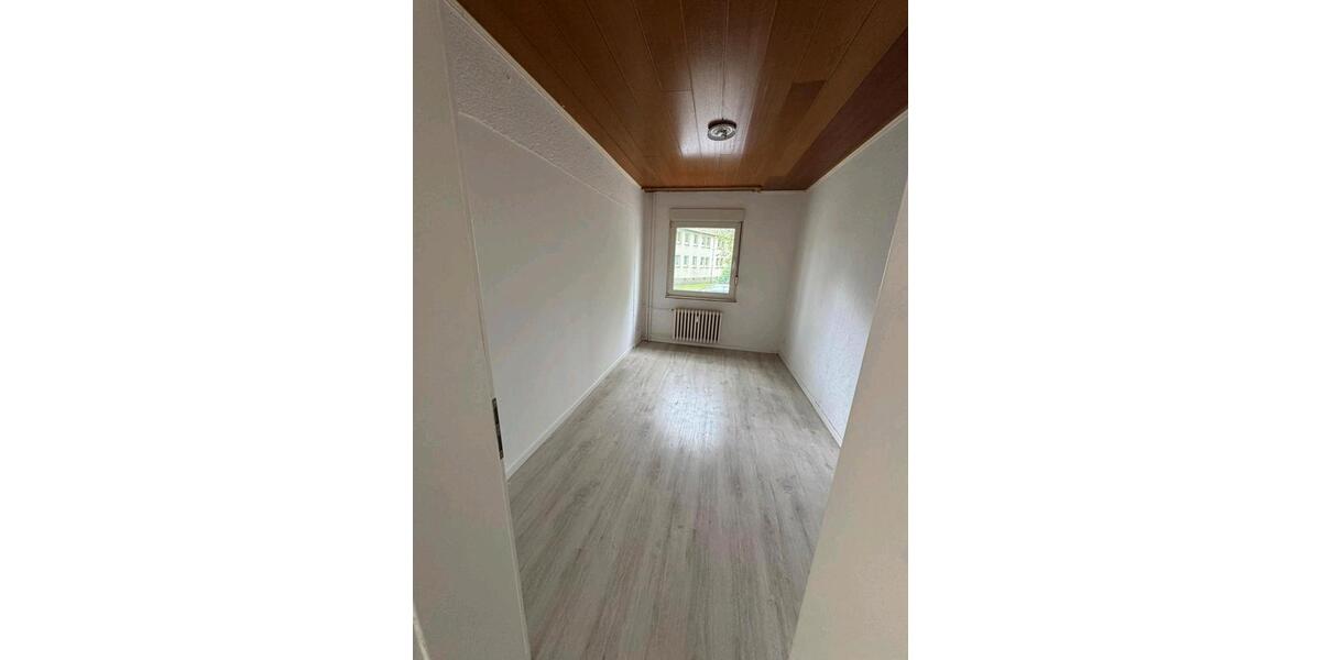 Erdgeschoßwohnung Gelsenkirchen Gelsenkirchen-West - 3 Zimmer, 60 m&sup2;, 650&euro; | Angebot:26639534