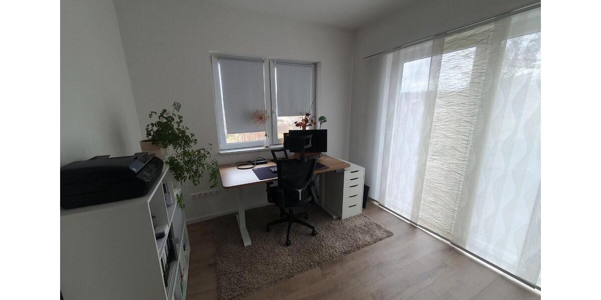 Einfamilienhaus Bodenwöhr - 5 Zimmer, 180 m&sup2;, 1.200&euro; | Angebot:26237550