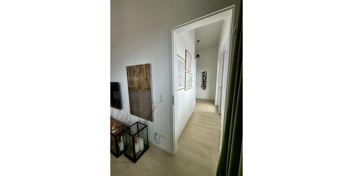 Dachgeschoßwohnung Leonberg - 3 Zimmer, 87 m&sup2;, 1.275&euro; | Angebot:25784990