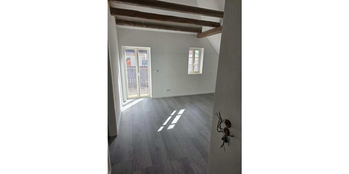 Etagenwohnung Braunschweig Broitzem - 3 Zimmer, 77 m&sup2;, 891&euro; | Angebot:26251208