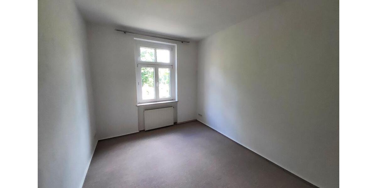 Erdgeschoßwohnung Senftenberg - 2 Zimmer, 64 m&sup2;, 512&euro; | Angebot:25538732