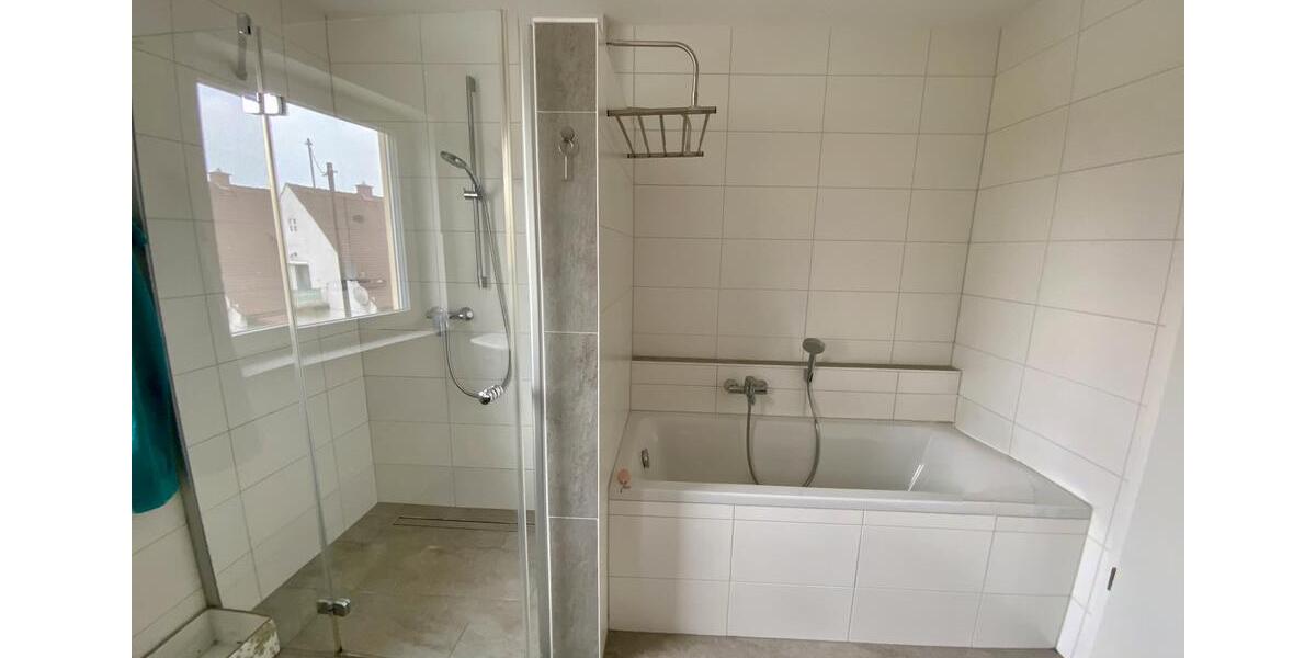 Etagenwohnung Schrobenhausen - 3 Zimmer, 105 m&sup2;, 1.000&euro; | Angebot:26266943