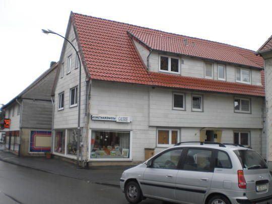 Neu renovierte, günstige 4-5 Zimmer-Wohnung in der Stadtmitte!! 4 zimmer