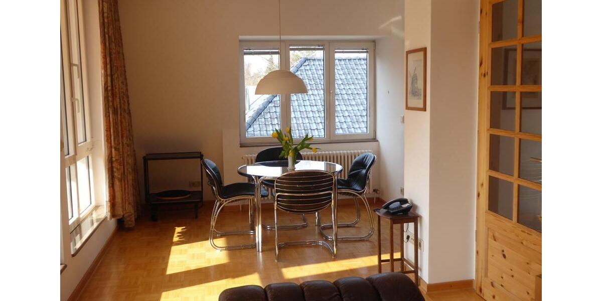 Dachgeschoßwohnung Berlin Lankwitz - 2.5 Zimmer, 85 m&sup2;, 994&euro; | Angebot:26351778