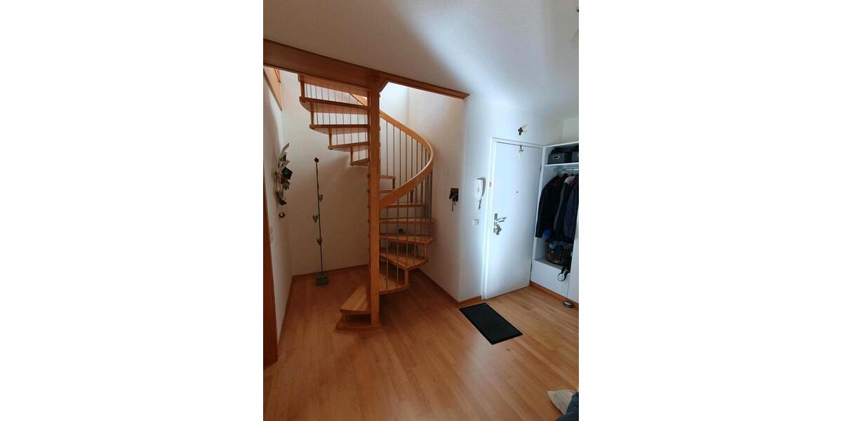 Etagenwohnung Gusenburg - 3 Zimmer, 90 m&sup2;, 680&euro; | Angebot:25931566