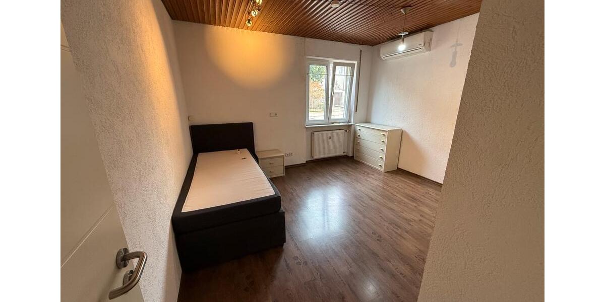 WG-Zimmer in 2er Mädchen WG in Offenburg Ost-Stadt 1 zimmer