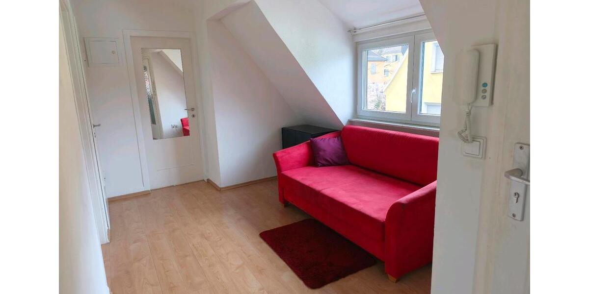 Wohnen auf Zeit Reutlingen Reutlingen (Kernstadt) - 15 Zimmer, 60 m&sup2;, 480&euro; | Angebot:25957648