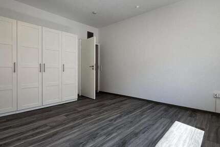 Wohnung zum Mieten in Kaiserslautern 950 € 90 m² 4 zimmer