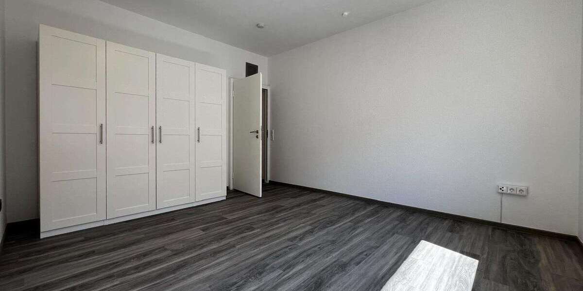 Wohnung zum Mieten in Kaiserslautern 950 € 90 m² 4 zimmer