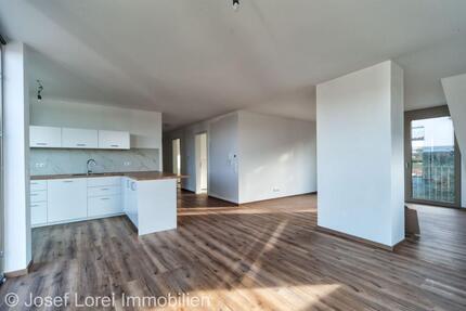 Wohnung Hünfeld - 3 Zimmer, 120 m&sup2;, 1.320&euro; | Angebot:24858555