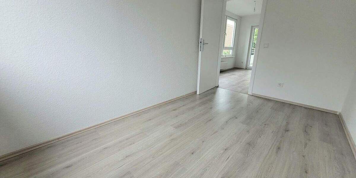 Etagenwohnung Essen Freisenbruch - 4 Zimmer, 82 m&sup2;, 721&euro; | Angebot:24425540