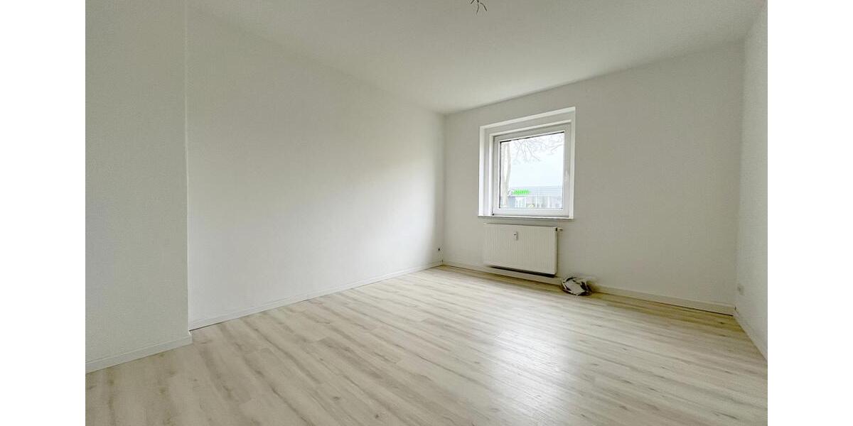 Erdgeschoßwohnung Glauchau - 4 Zimmer, 81 m&sup2;, 520&euro; | Angebot:26147877
