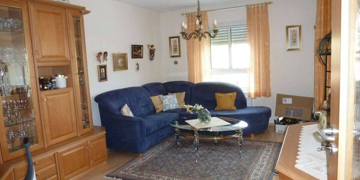 Etagenwohnung Viechtach - 3 Zimmer, 71 m&sup2;, 600&euro; | Angebot:26291123