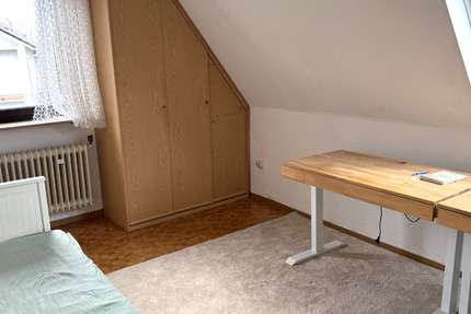 Wohnung befristet auf 1 Jahr, möbliert: 67qm, 3 Zi, Balkon,Garten 3 zimmer