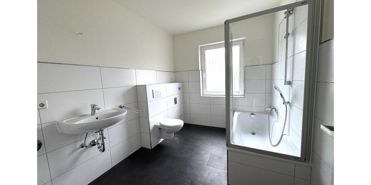 Schicke 2 ZKB in verkehrsberuhigter Innenstadtlage mit Balkon in Diez 2 zimmer