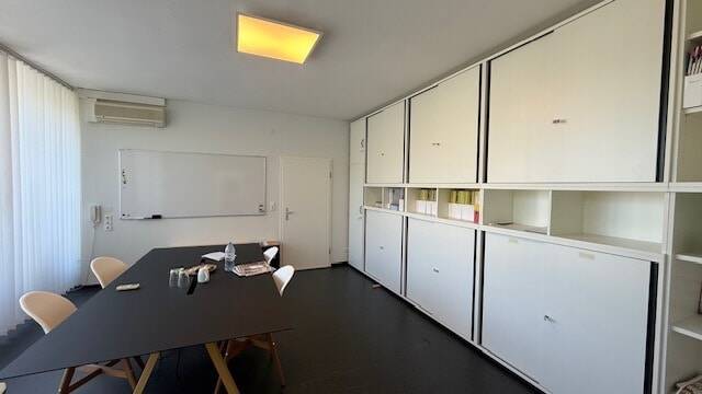 Gewerbeobjekt Kassel Mitte - 3 Zimmer, 77 m&sup2;, 550&euro; | Angebot:26489259