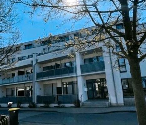Dachgeschoßwohnung Niederkassel - 3 Zimmer, 86 m&sup2;, 1.400&euro; | Angebot:26639580