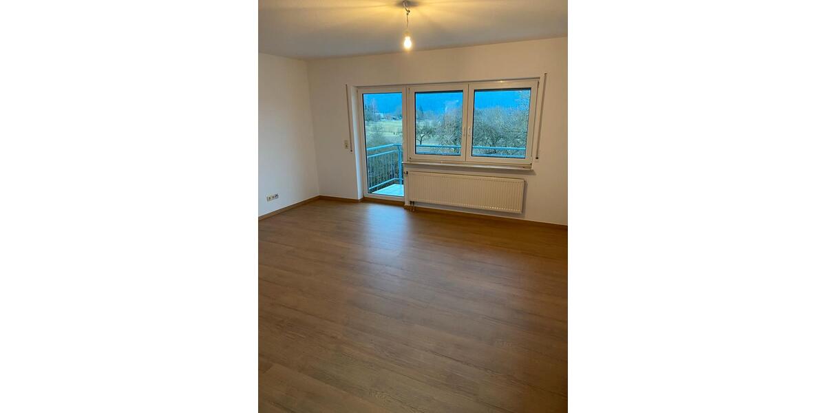 Etagenwohnung Mosbach - 3 Zimmer, 77 m&sup2;, 843&euro; | Angebot:24857829