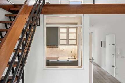 Wohnung Düsseldorf - 2 Zimmer, 72 m&sup2;, 1.368&euro; | Angebot:26604546